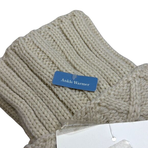 GAP Simply Vera Wang Leg Warmer Women's White Gray Knit Comfort One Size NWT - Picture 6 of 7